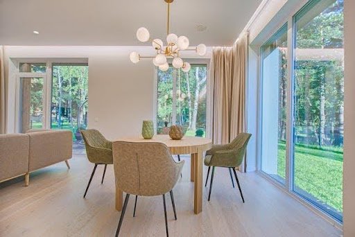 How to Clean Blinds, Shades, and Windows